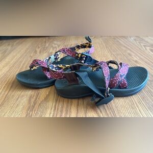 Girls Chacos